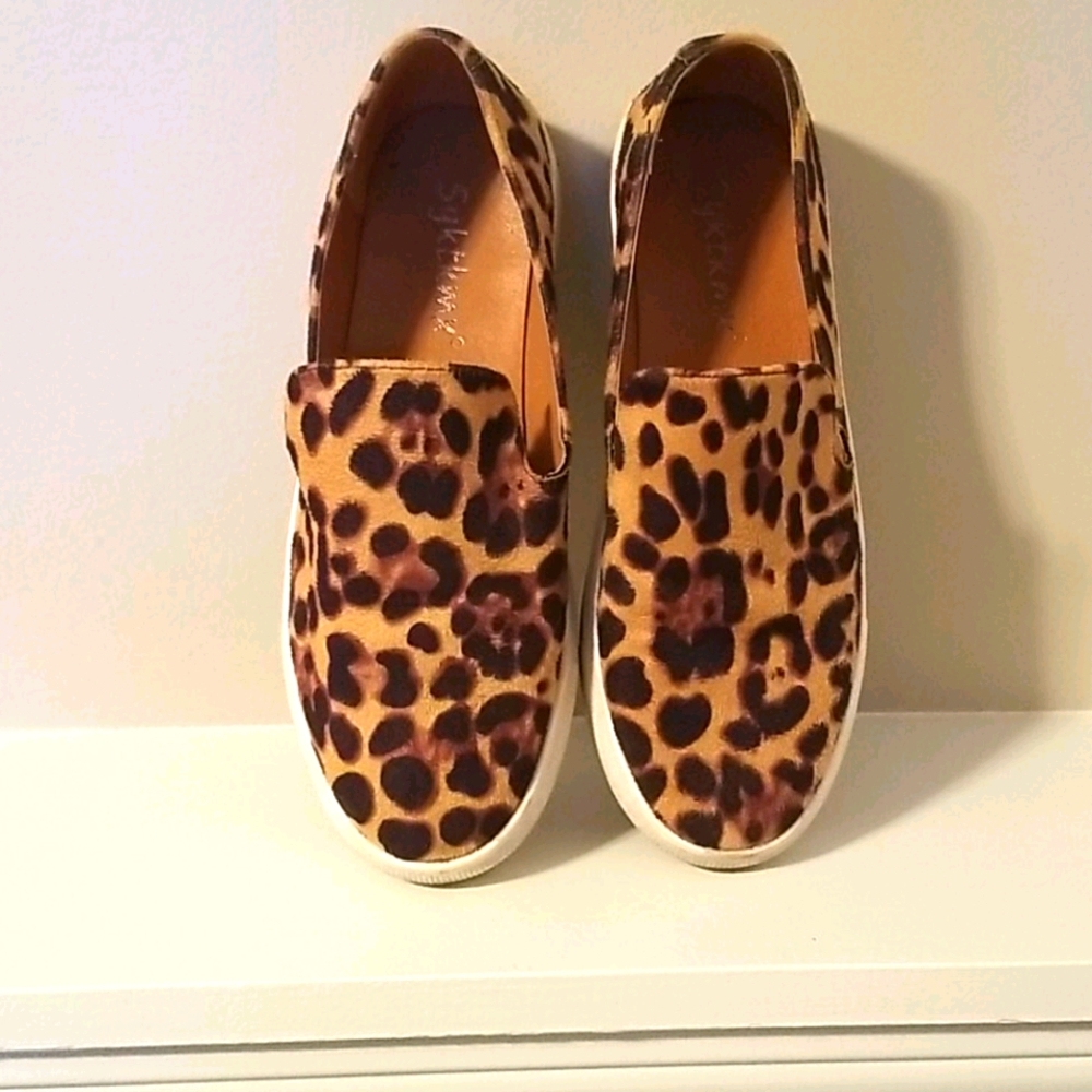 Leopard print slip ons